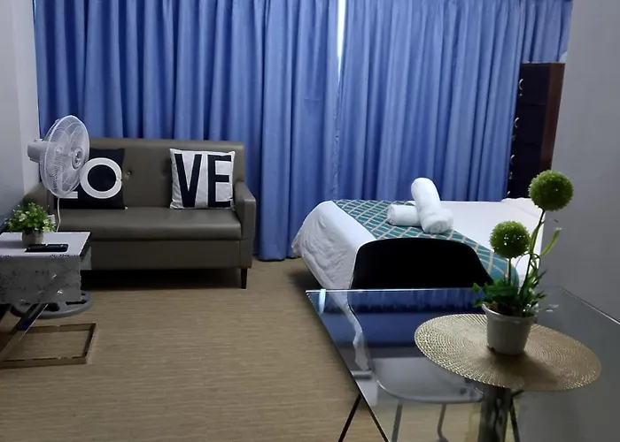 R2 Condotel Tower Hotel Manila